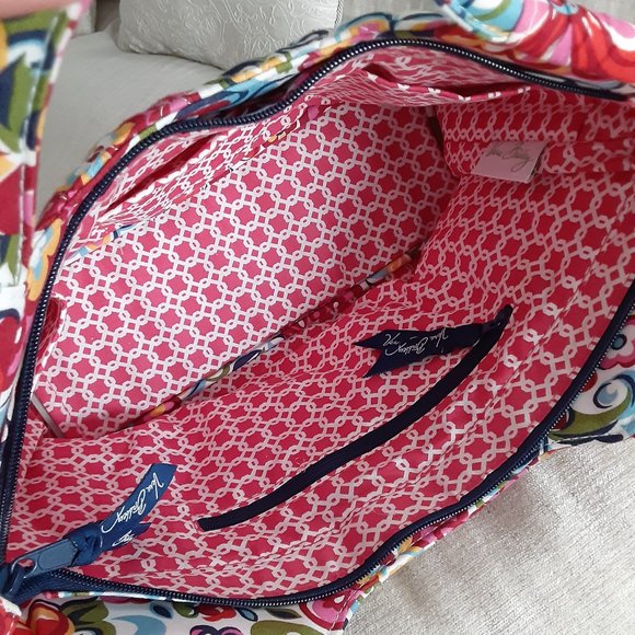 Vera Bradley tote - Picture 2 of 3